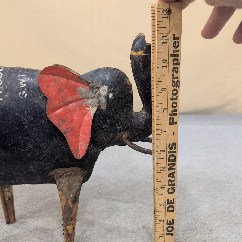 Vintage Folk Art Recycled Scrap Metal Elephant Figurine Black Red Industrial - Picture 4 of 5